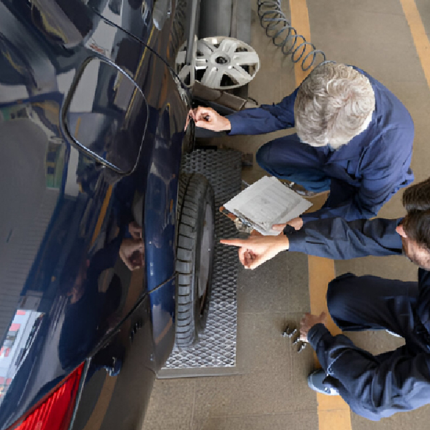 Right Car Mechanic Fleet Works